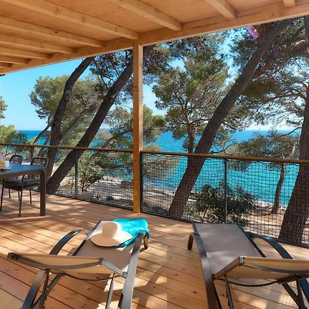 Pine Beach Pakostane Glamping Homes Екстериор снимка