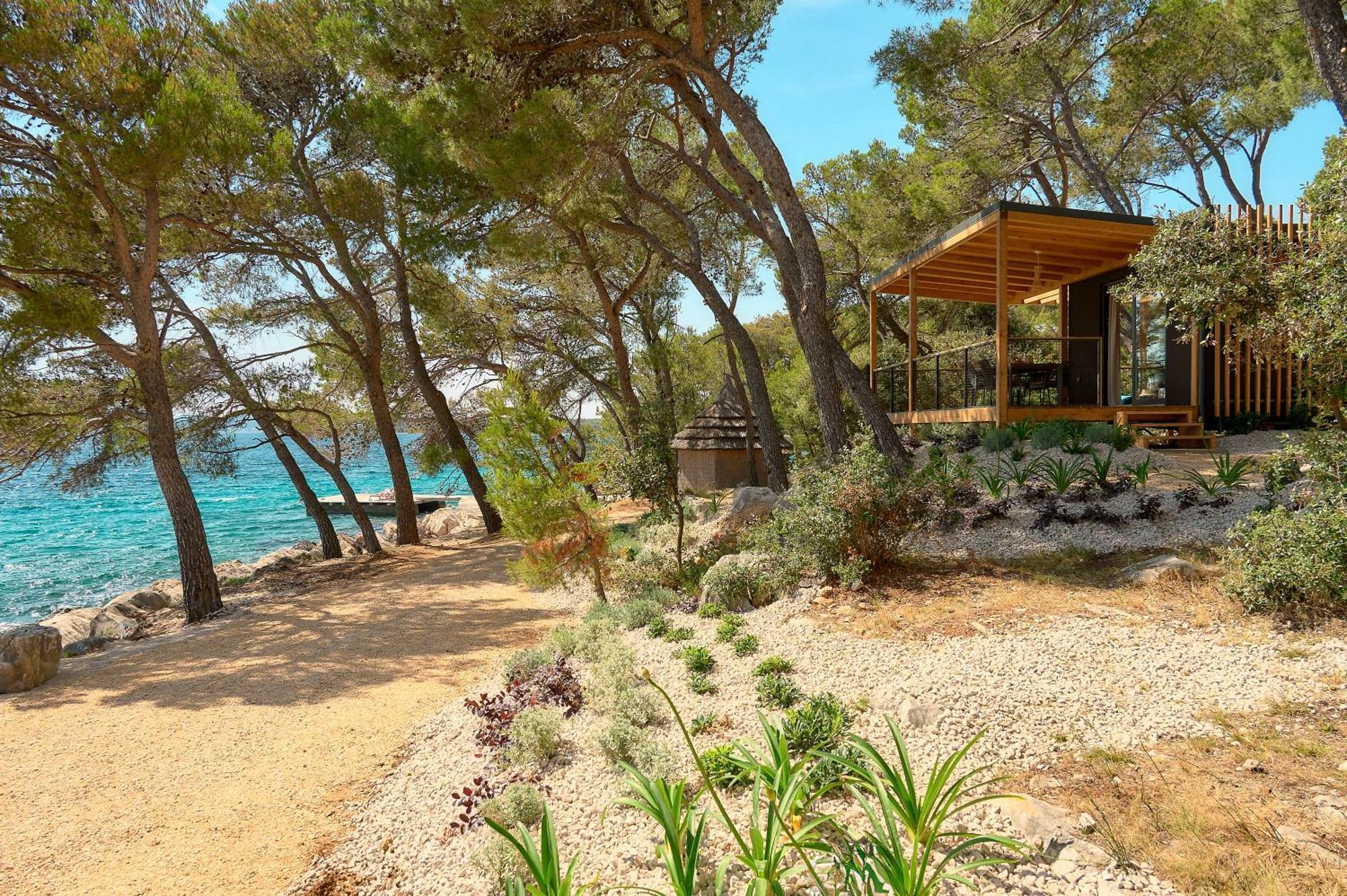 Pine Beach Pakostane Glamping Homes Екстериор снимка